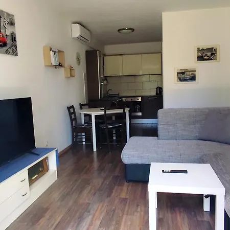 Tonci 2 Daire Zaton (Sibenik-Knin)